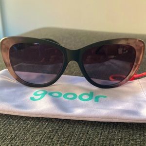 Goodr cat eye sunglasses